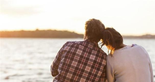 如何挽回想复婚的男人？（重建信任，让爱继续）