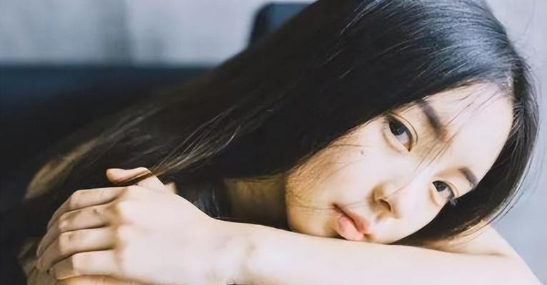 男人变心了怎么办？挽回技巧大揭秘！（教你找回他的心，重燃爱情的火焰）