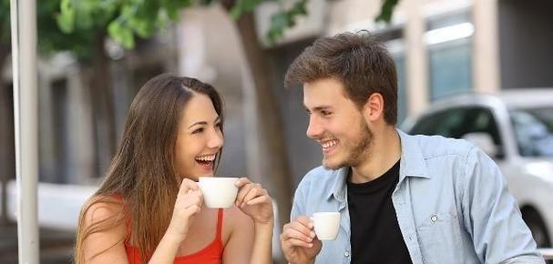 分居后如何挽回婚姻？（15个有效方法帮你重修夫妻感情，让婚姻再次绽放）