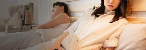 老婆出轨，如何化解婚姻危机（怎样面对老婆的出轨，重建婚姻关系）