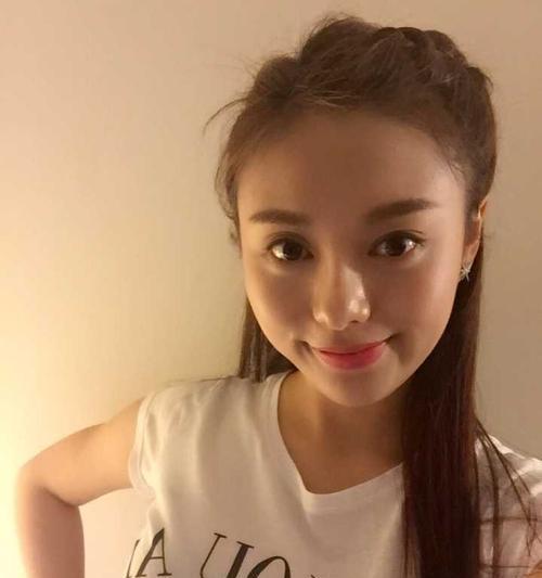 以长相丑为何找不到女友？（探寻长相对爱情的影响，以及如何提高自身魅力）