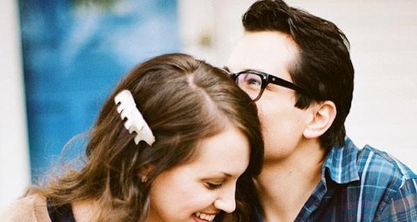 如何挽回离婚边缘的夫妻关系？（女人的7个行动策略让老公重燃爱情）