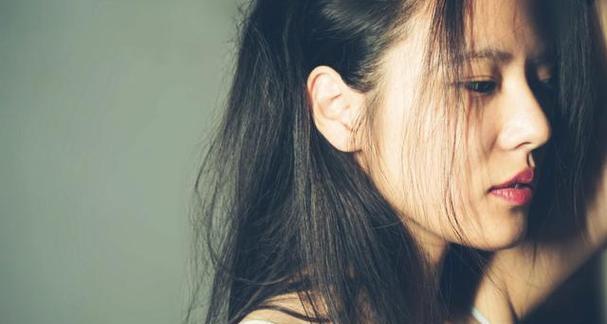 女生突然想分手的原因剖析（探究女生情感变化背后的原因）