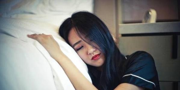 分手不是终点，挽回前男友的心态攻略（分手后如何挽回前男友？成功的关键就在这里！）