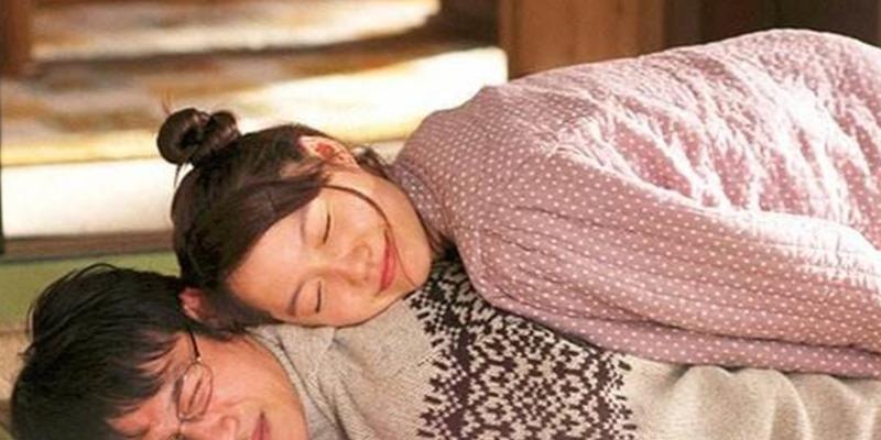 老公抑郁症，如何拯救婚姻？（抑郁症影响婚姻关系，情感沟通为关键）