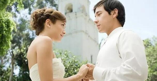 夫妻沟通不和如何改善？（夫妻之间的、影响沟通的因素、改善沟通的方法等）