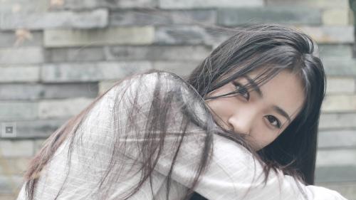 男人追求的女人类型剖析（揭秘男人真正钟爱的女人特质与行为，让你成为万众瞩目的焦点）