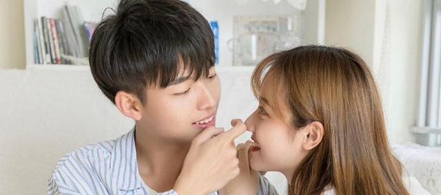 如何挽回前男友？（挽回前男友的关键在于选择适合的女人）