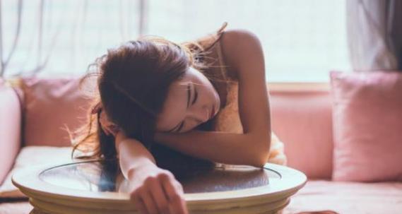 挽回出轨女性的有效方法（教你如何在肉体出轨后挽回你的女人）