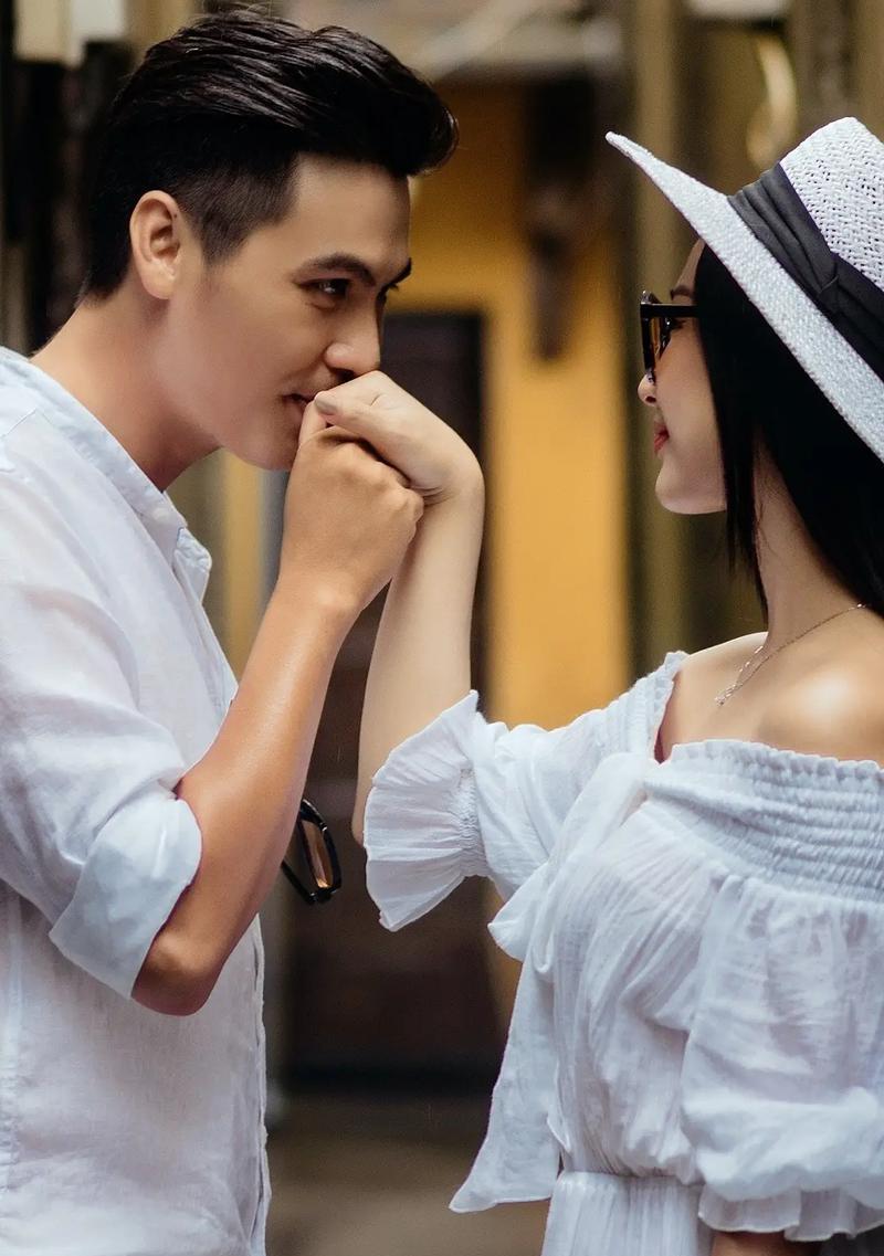 老婆发现老公有小三，如何应对？（从信任到背叛，婚姻中的危机）