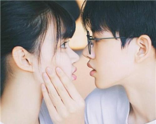 男生如何挽回女友？（15个有效的方法帮助你重拾爱情）