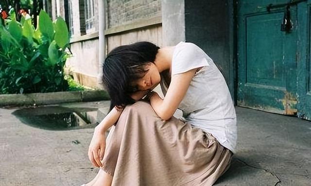 挺过疲惫爱情的关键（情感疲惫也需面对，如何处理爱情疲惫？）