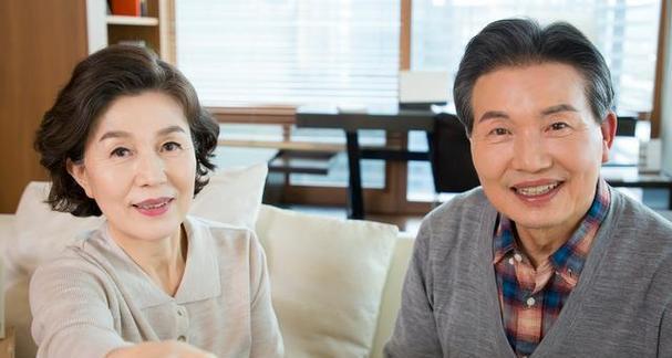 夫妻大吵大闹后如何挽回感情？（教你15个技巧，让婚姻回到幸福之路！）