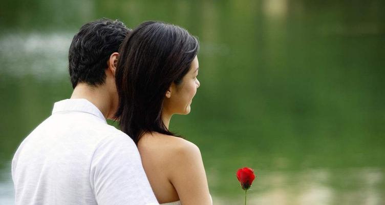 如何用爱和耐心挽回婚姻（11年婚姻生活的感悟与反思、遇到危机如何处理）