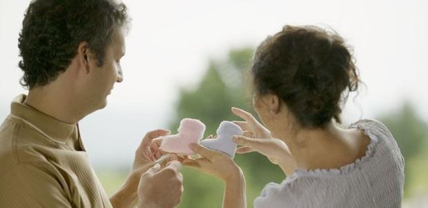 老婆出轨，聪明应对不失尊严的方法（如何处理老婆出轨的痛苦？一些有用的技巧和策略）