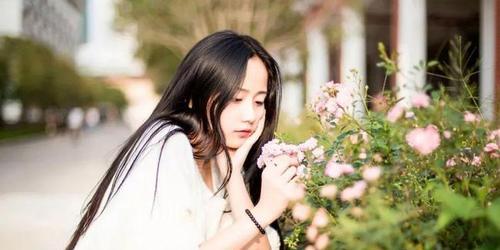 分手后如何挽回她？（15个步骤让你赢回她的心。）