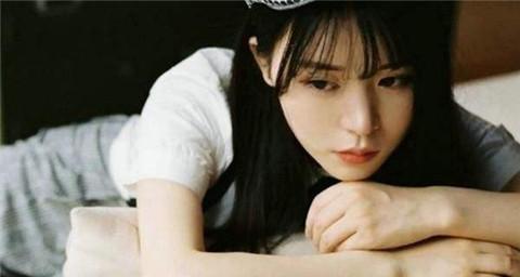 如何成功挽回已死心的前妻（离婚后如何重新赢得前妻的心，重建幸福家庭）